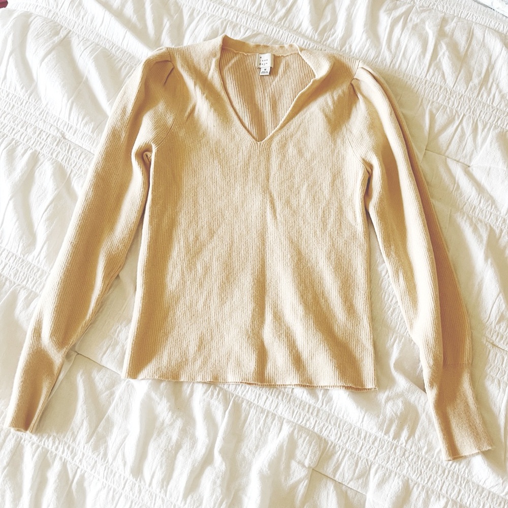 TARGET Puff Sleeve V Neck Beige Tan Sweater Size M
